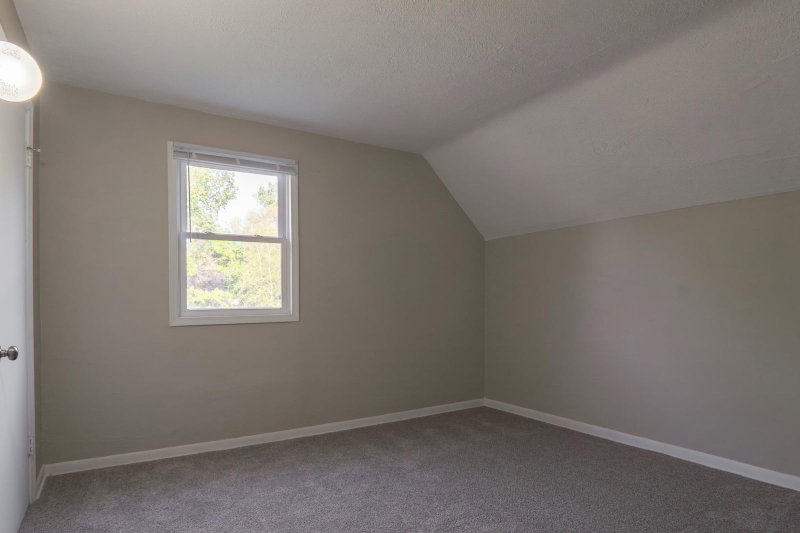 608 7th Avenue S - Photo 11