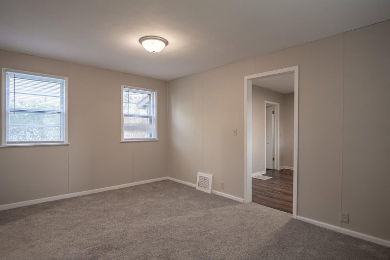 608 7th Avenue S - Photo 6