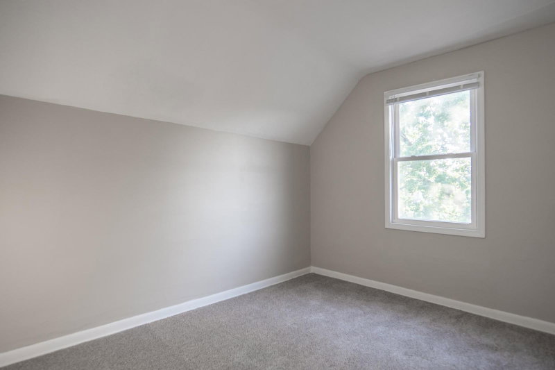 608 7th Avenue S - Photo 8
