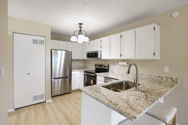 5918 Cahill Avenue - Photo 10