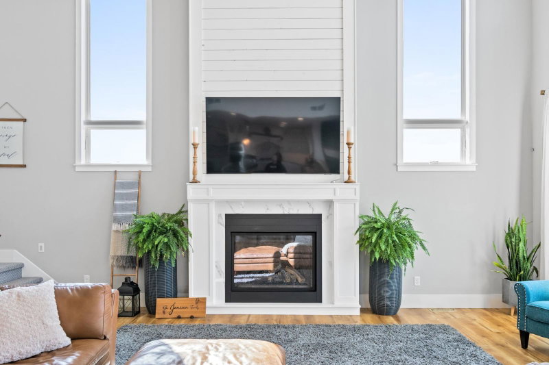 606 Venture Lane NE - Photo 17