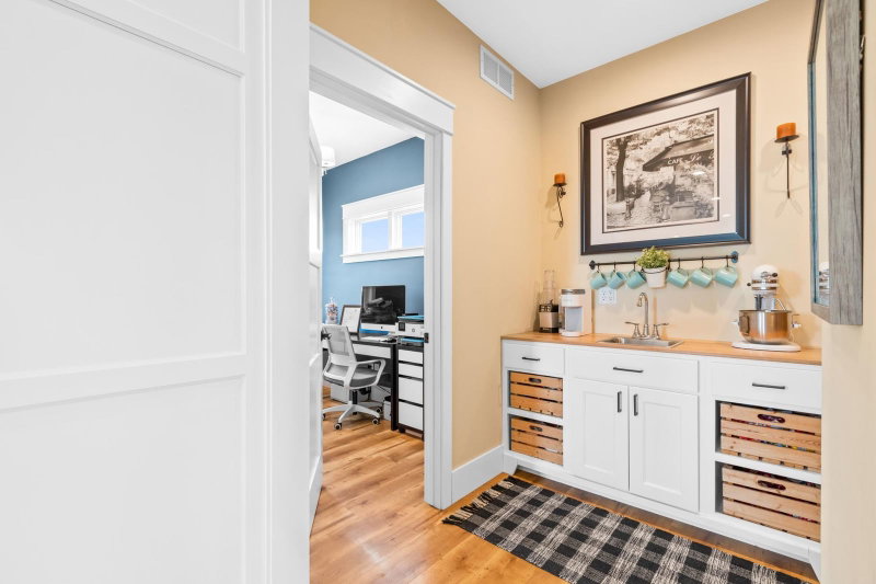 606 Venture Lane NE - Photo 29