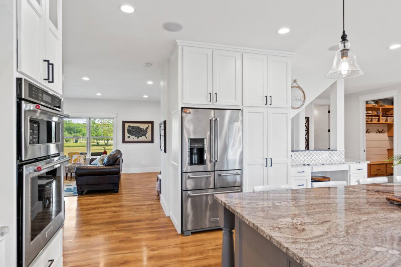 606 Venture Lane NE - Photo 32