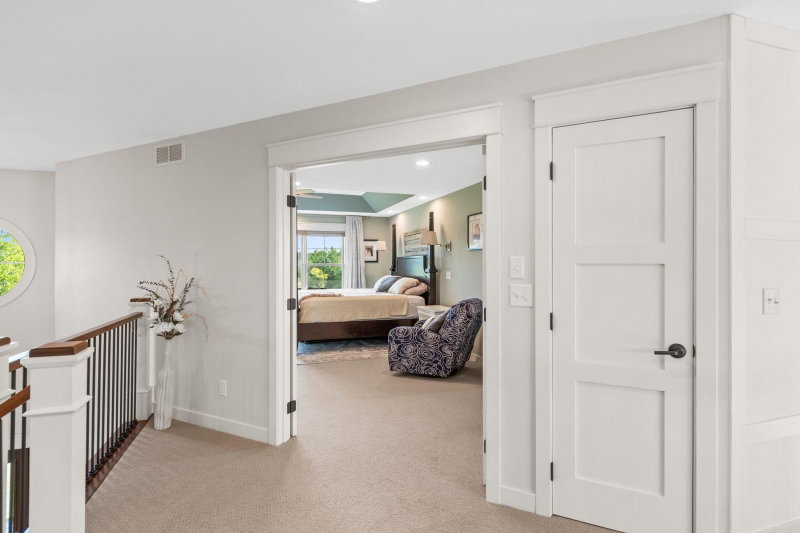 606 Venture Lane NE - Photo 48