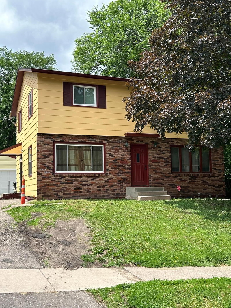 331-333 S McKnight Road