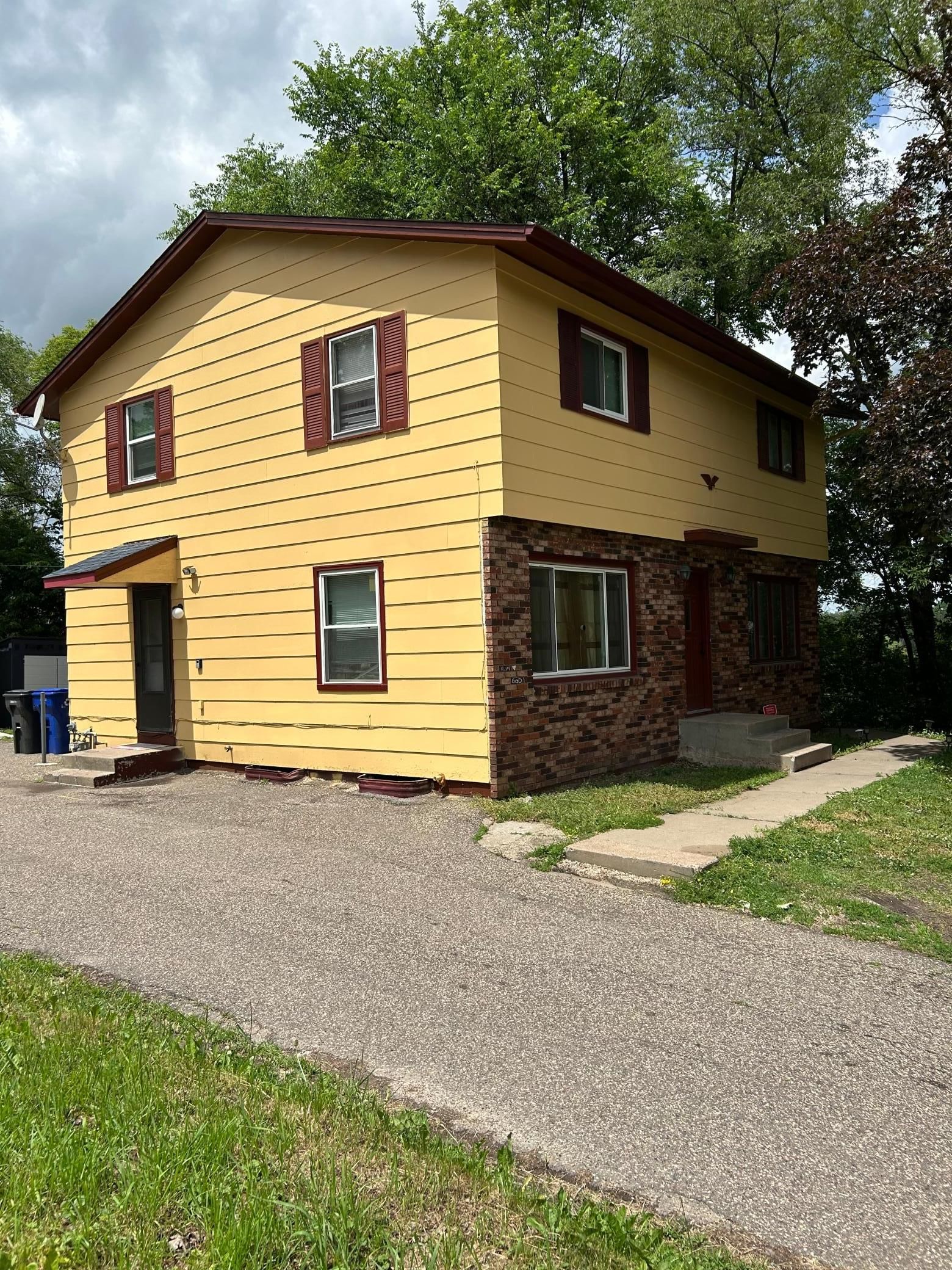 331-333 S McKnight Road