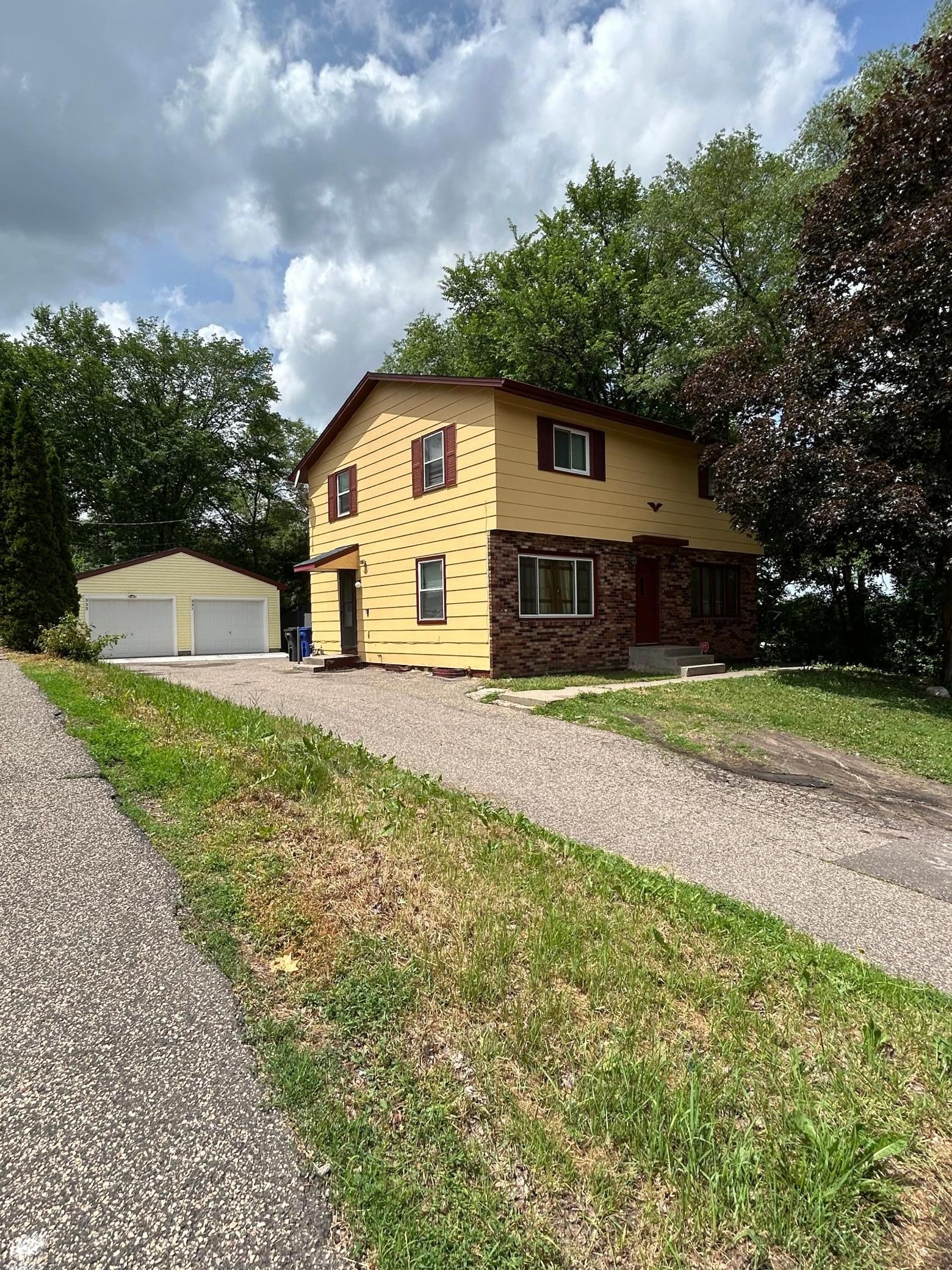 331-333 S McKnight Road