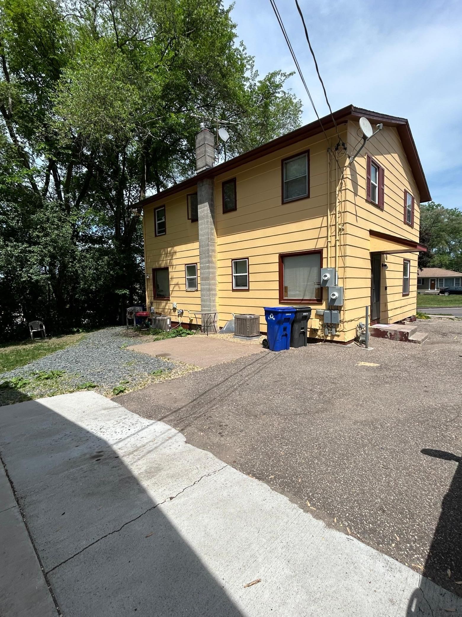 331-333 S McKnight Road