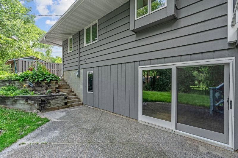 5010 Diane Drive - Photo 12