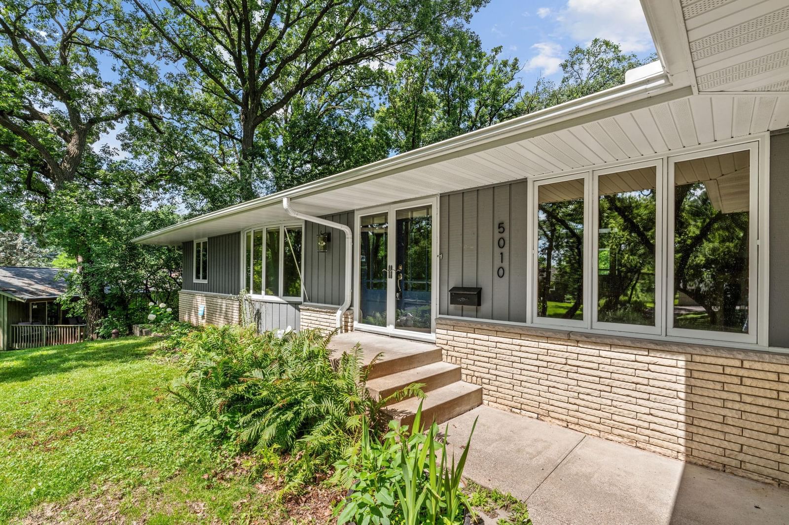 5010 Diane Drive