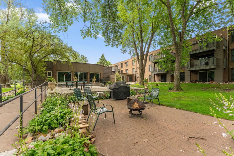 2800 Hamline Avenue N #216 - Photo 22