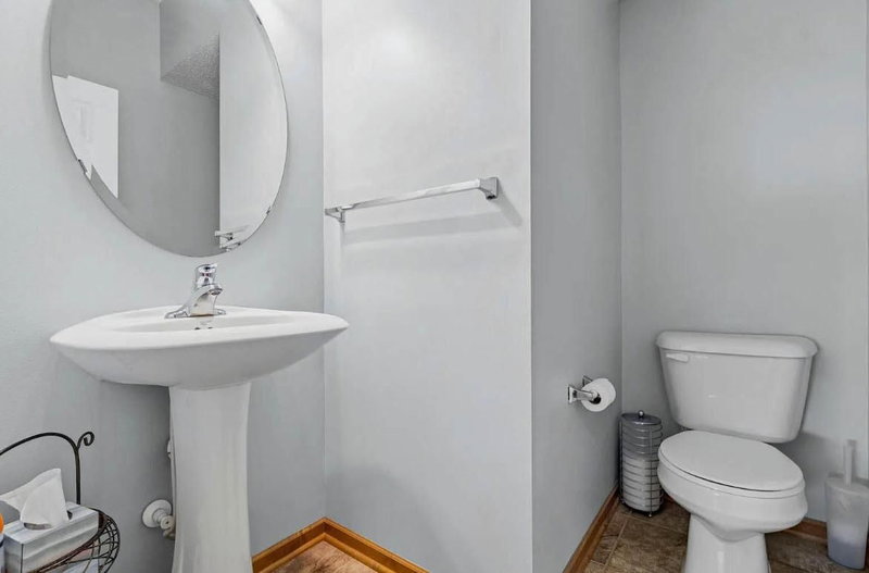 407 Lookout Place NE - Photo 13