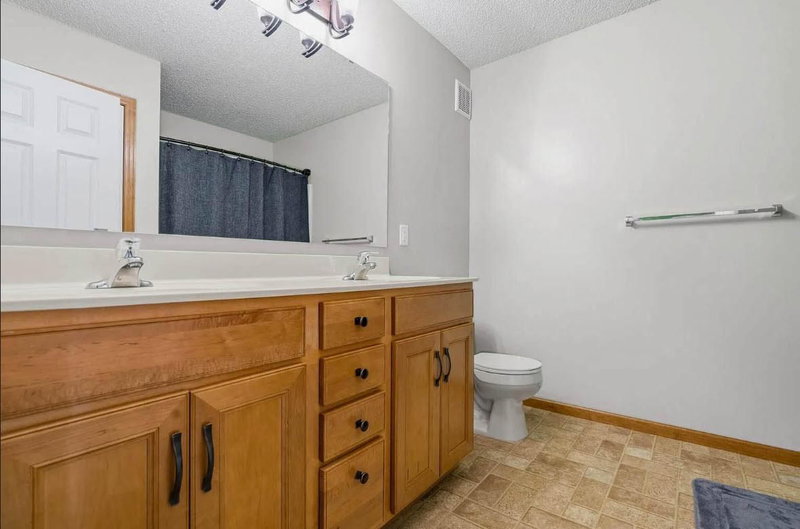 407 Lookout Place NE - Photo 18