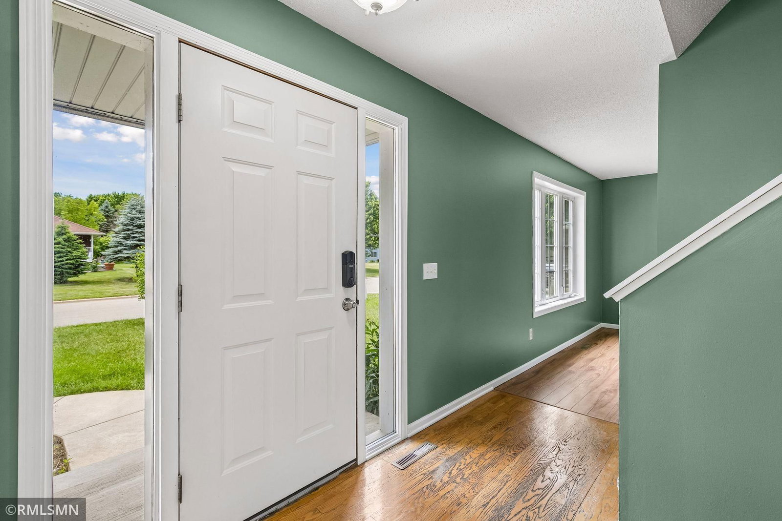1216 Cuylle Bay
