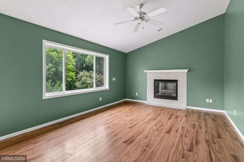 1216 Cuylle Bay - Photo 8