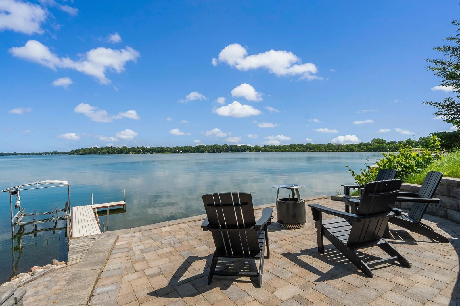 2503 S Le Homme Dieu Drive NE