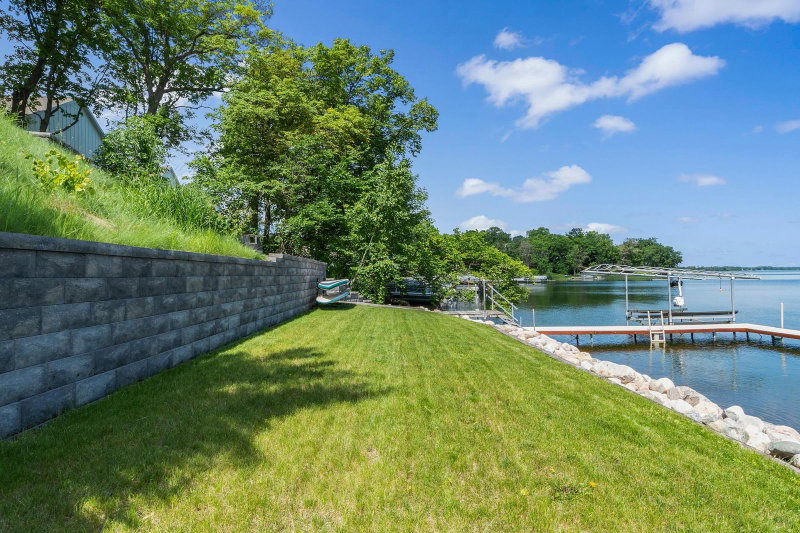 2503 S Le Homme Dieu Drive NE - Photo 3