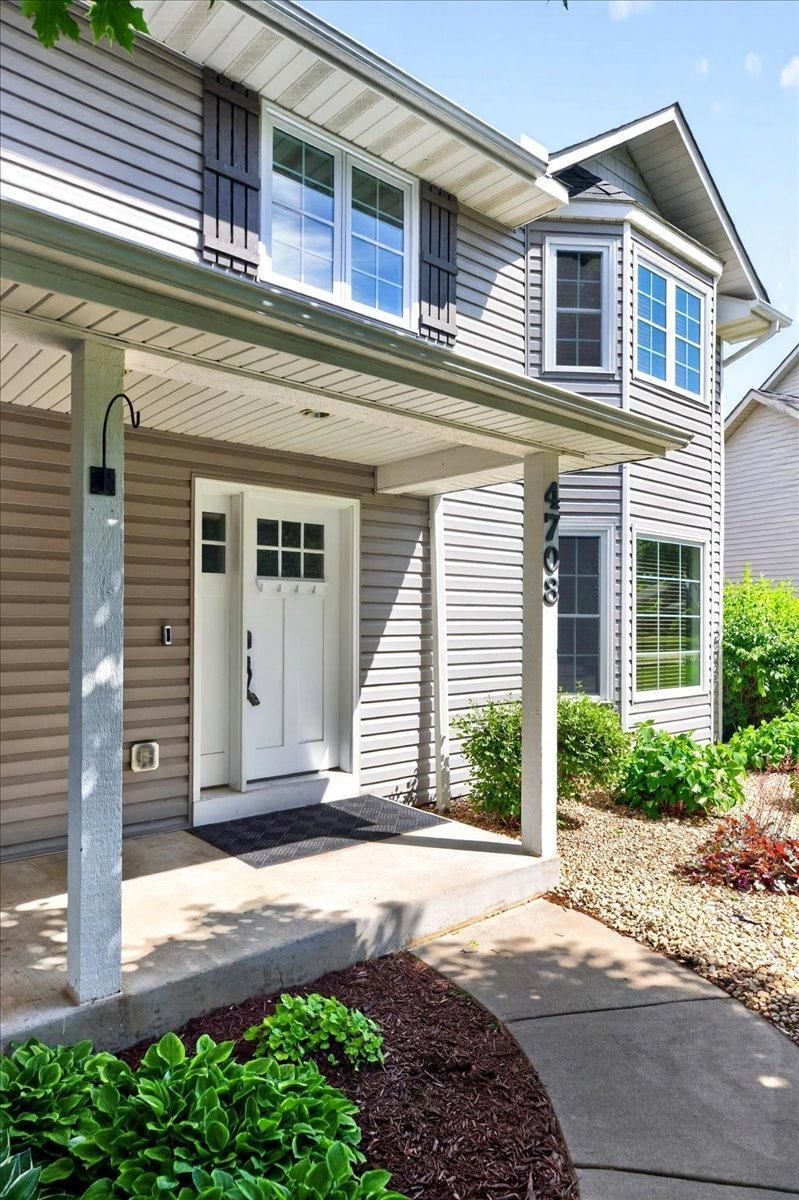 4708 Weston Hills Drive - Photo 2