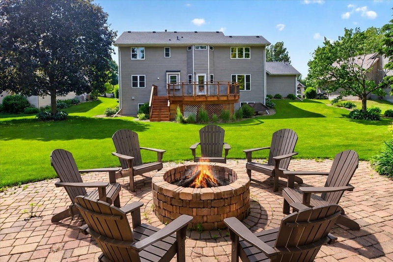 4708 Weston Hills Drive - Photo 5
