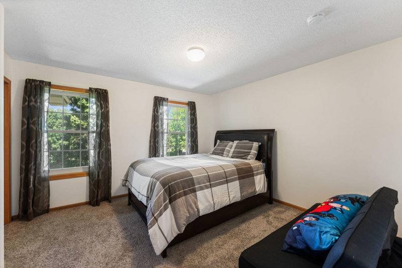 3309 Carnation Avenue N - Photo 21
