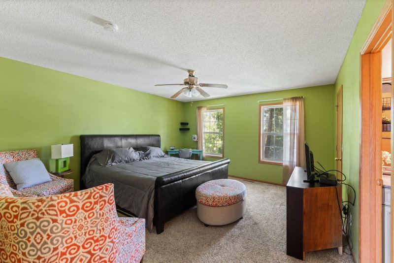 3309 Carnation Avenue N - Photo 25