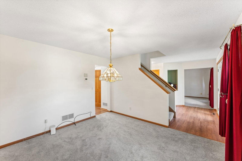 3309 Carnation Avenue N - Photo 9