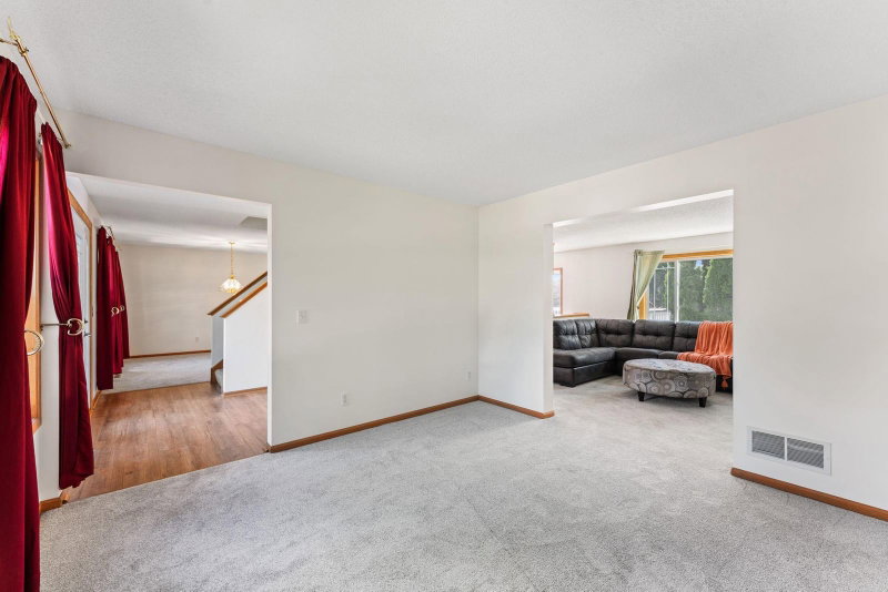 3309 Carnation Avenue N - Photo 10