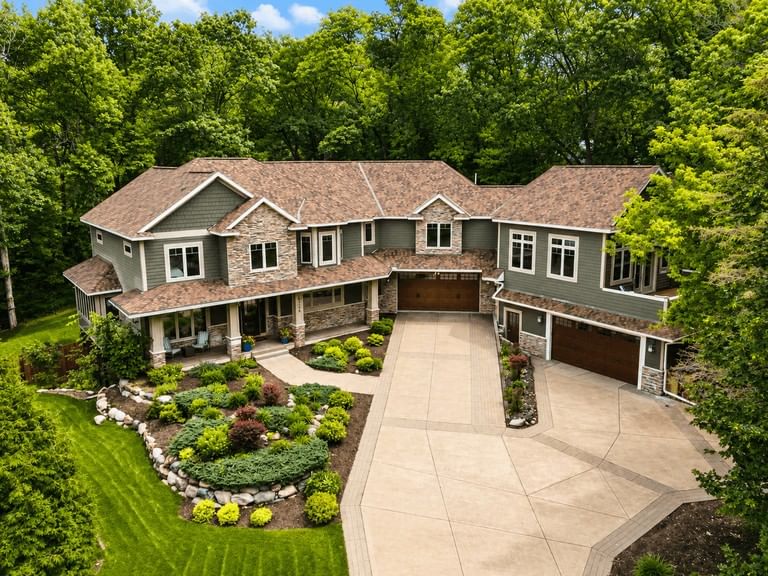 14708 Woodhaven Road