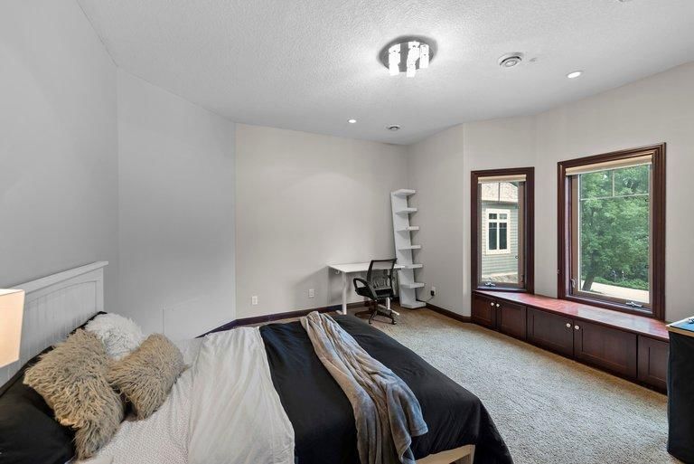 14708 Woodhaven Road - Photo 32