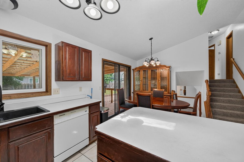 6709 Brunswick Avenue N - Photo 15
