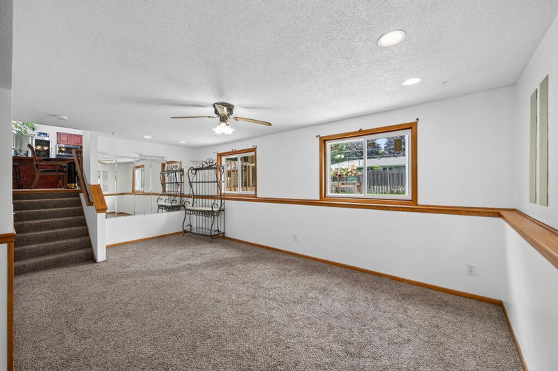 6709 Brunswick Avenue N - Photo 17