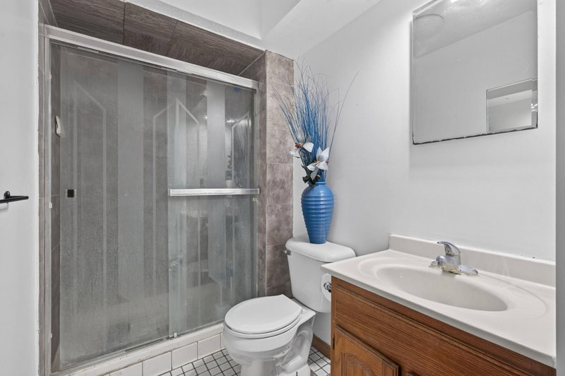 6709 Brunswick Avenue N - Photo 34