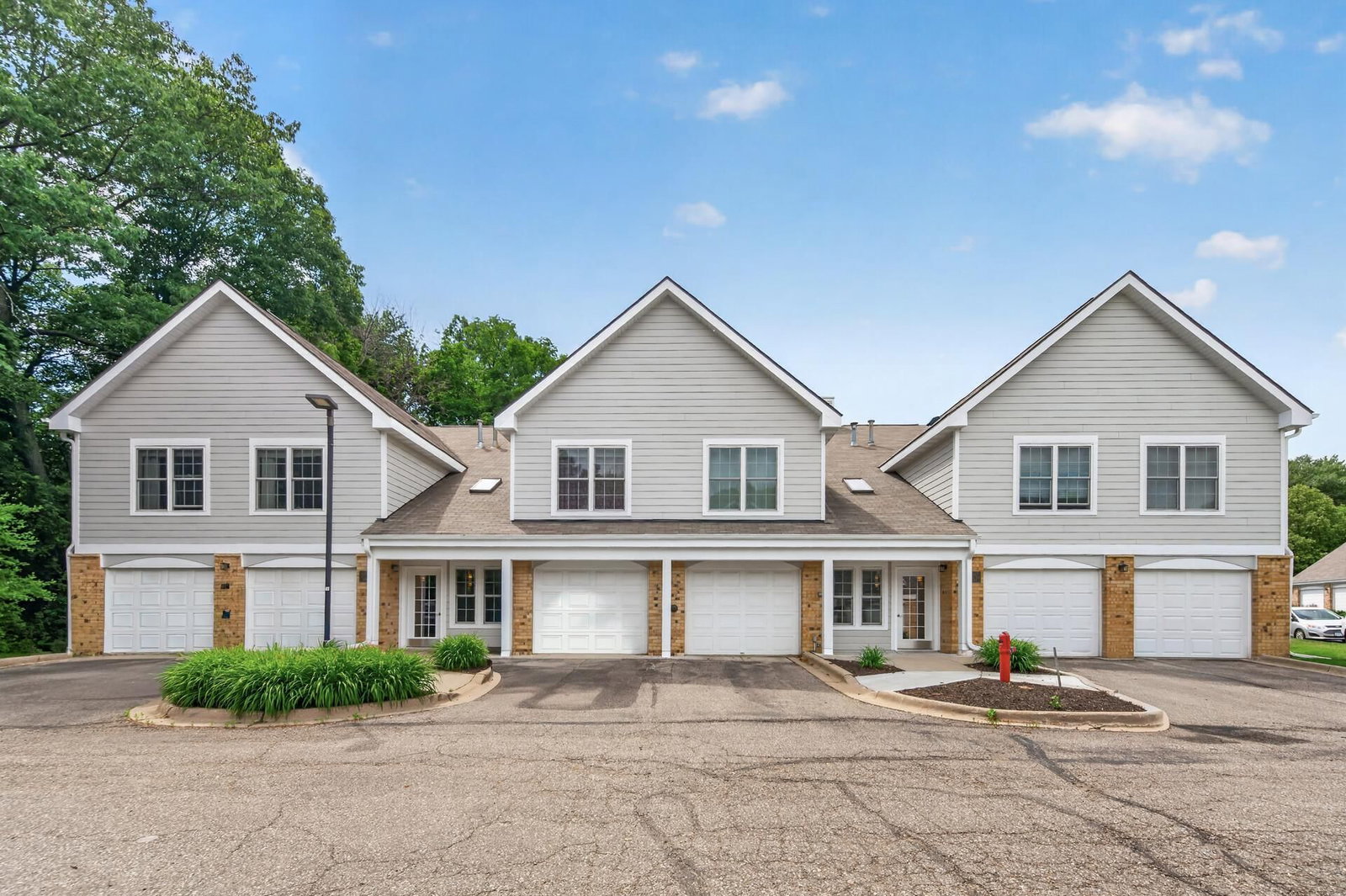 6167 Chasewood Parkway #202