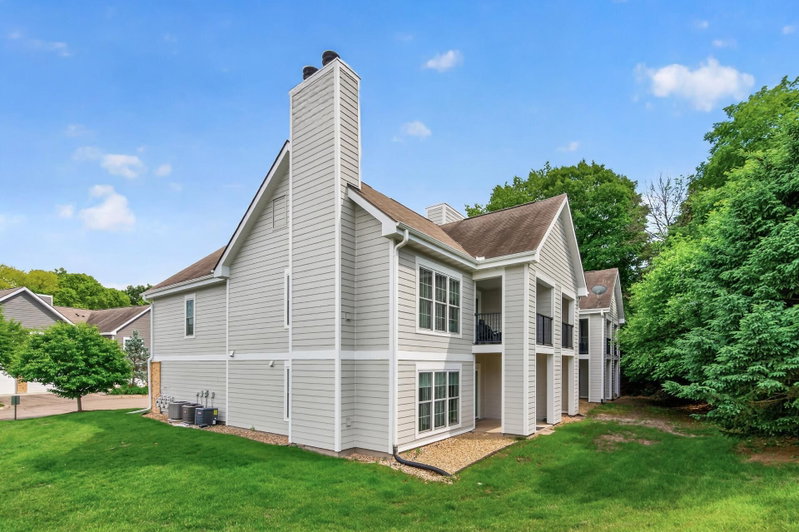 6167 Chasewood Parkway #202 - Photo 3