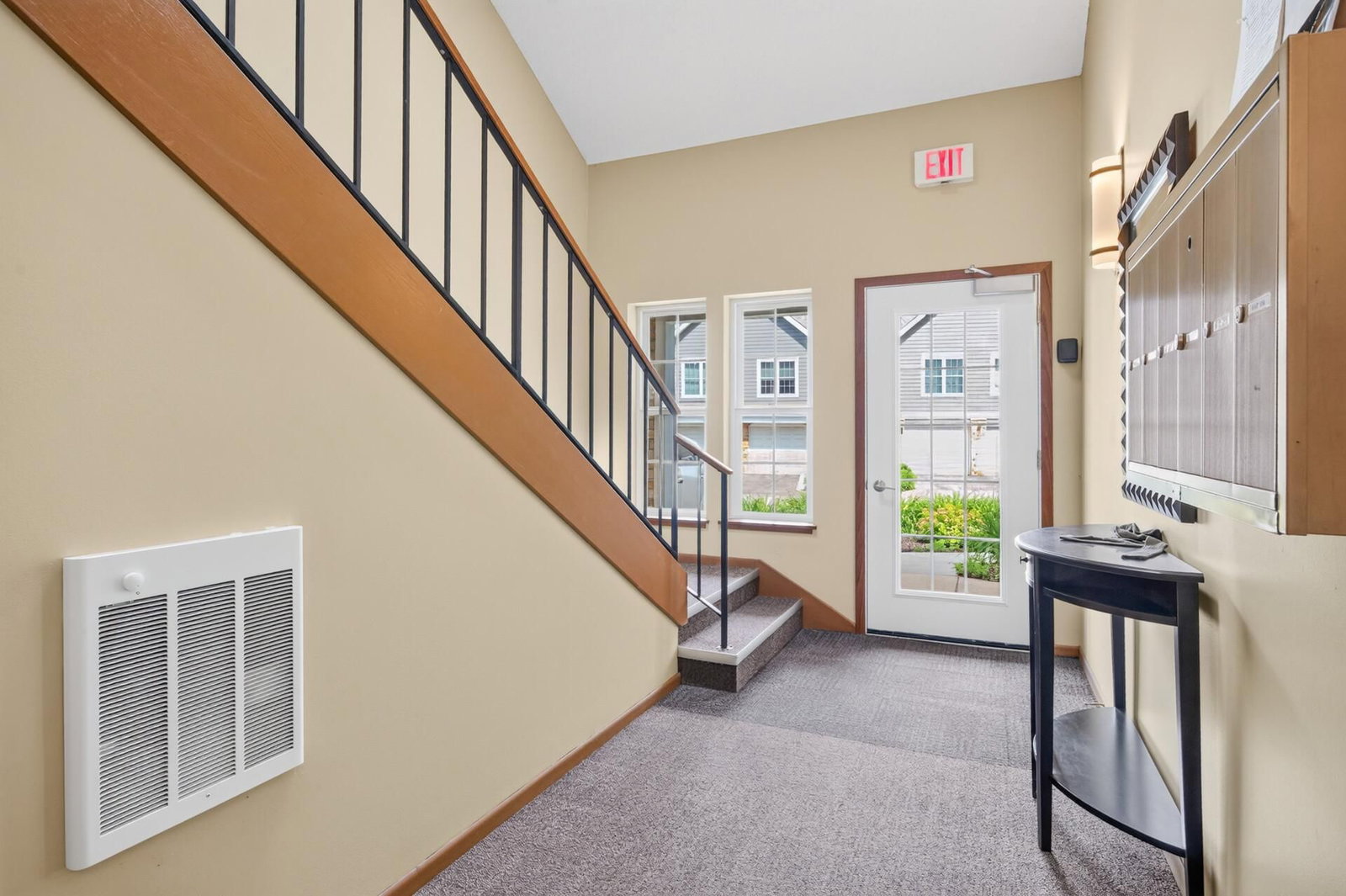 6167 Chasewood Parkway #202