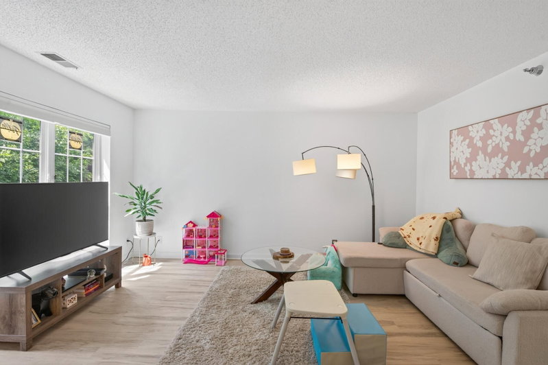 6167 Chasewood Parkway #202 - Photo 8