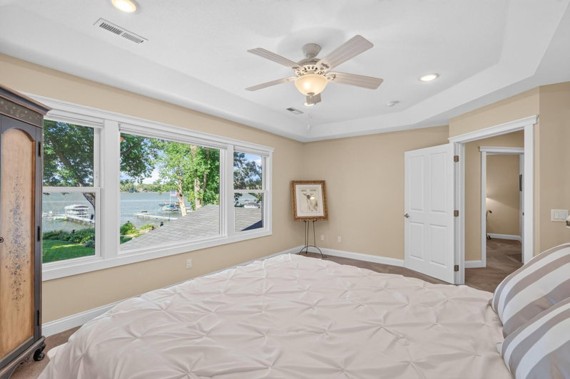 2790 S Shore Drive - Photo 18