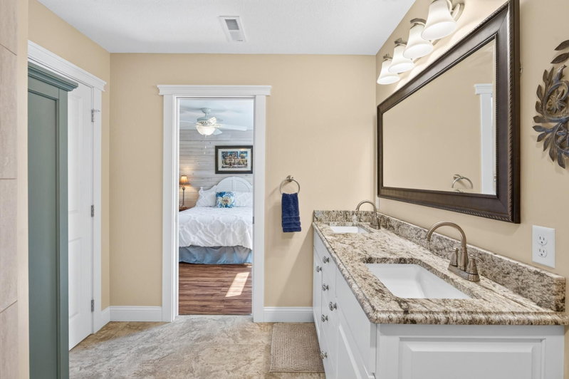 2790 S Shore Drive - Photo 28