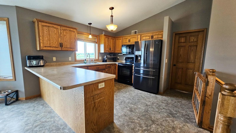 2019 Martini Drive - Photo 2