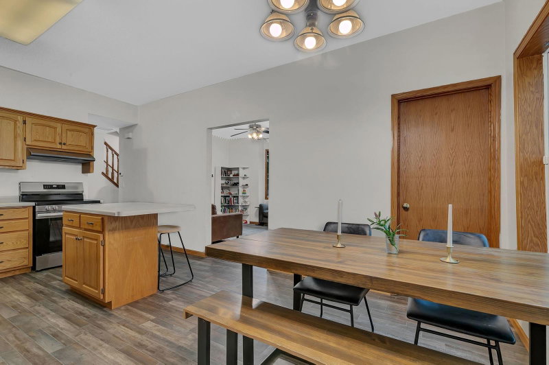 212 3rd Avenue N - Photo 20