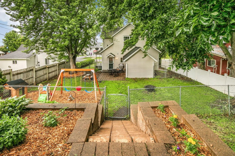212 3rd Avenue N - Photo 29