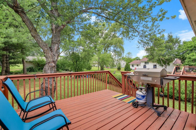 17627 Ionia Court - Photo 27