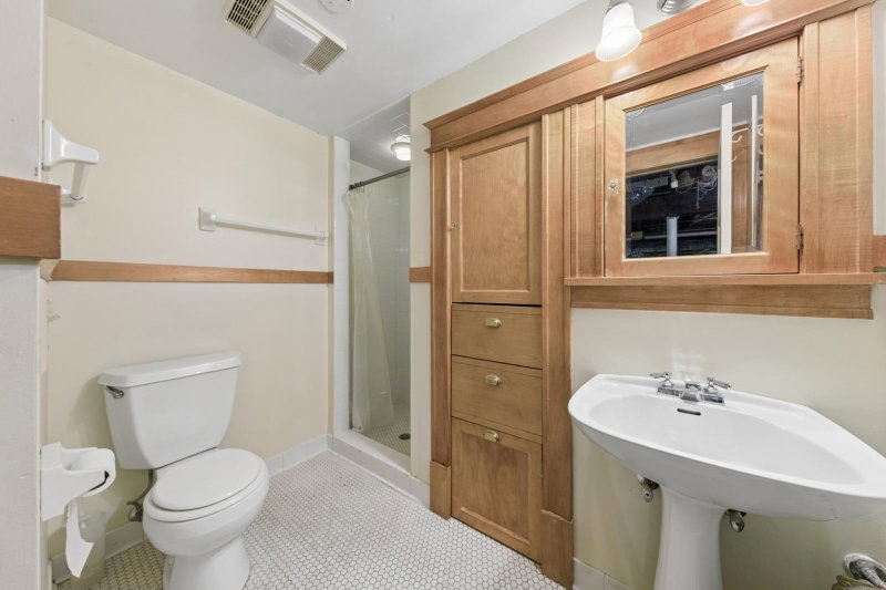 1732 Summit Avenue - Photo 32