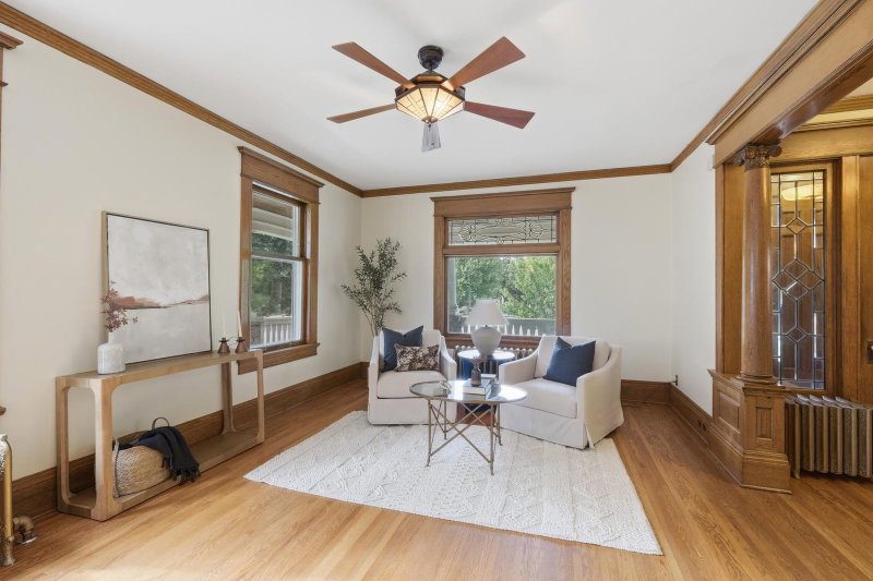 1732 Summit Avenue - Photo 8