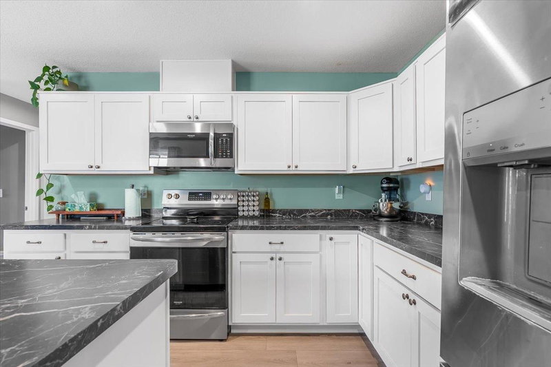 7381 Degrio Way - Photo 6