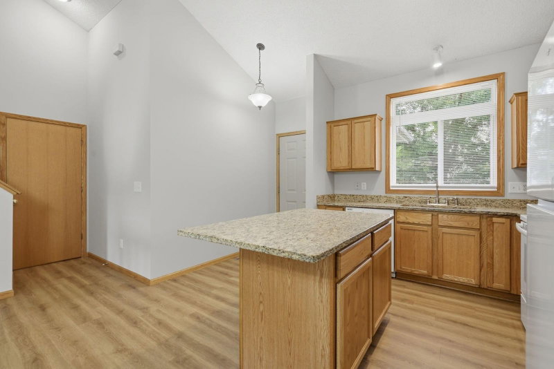4104 Jarmann Lane - Photo 10