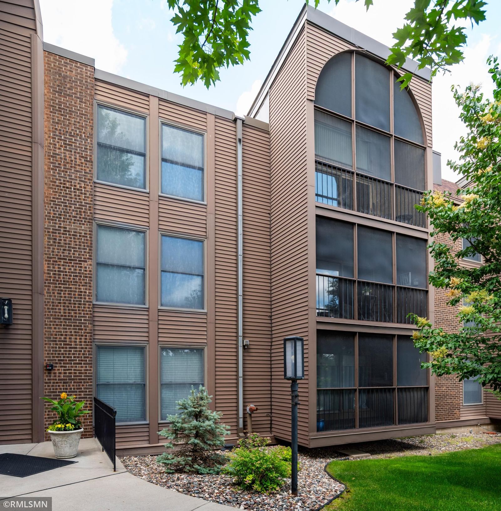 9700 Portland Avenue S #330