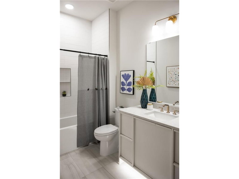 931X W 134th Street - Photo 6