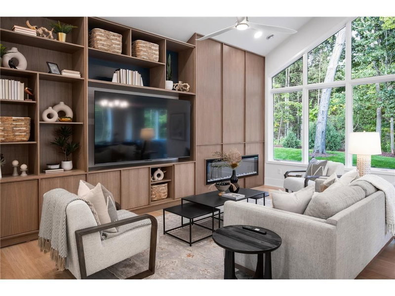 931X W 134th Street - Photo 8