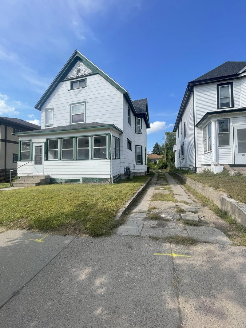 365 Case Avenue - Photo 2